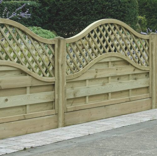 Omega Lattice Topped Fence Panel - 900mm x 1.8m