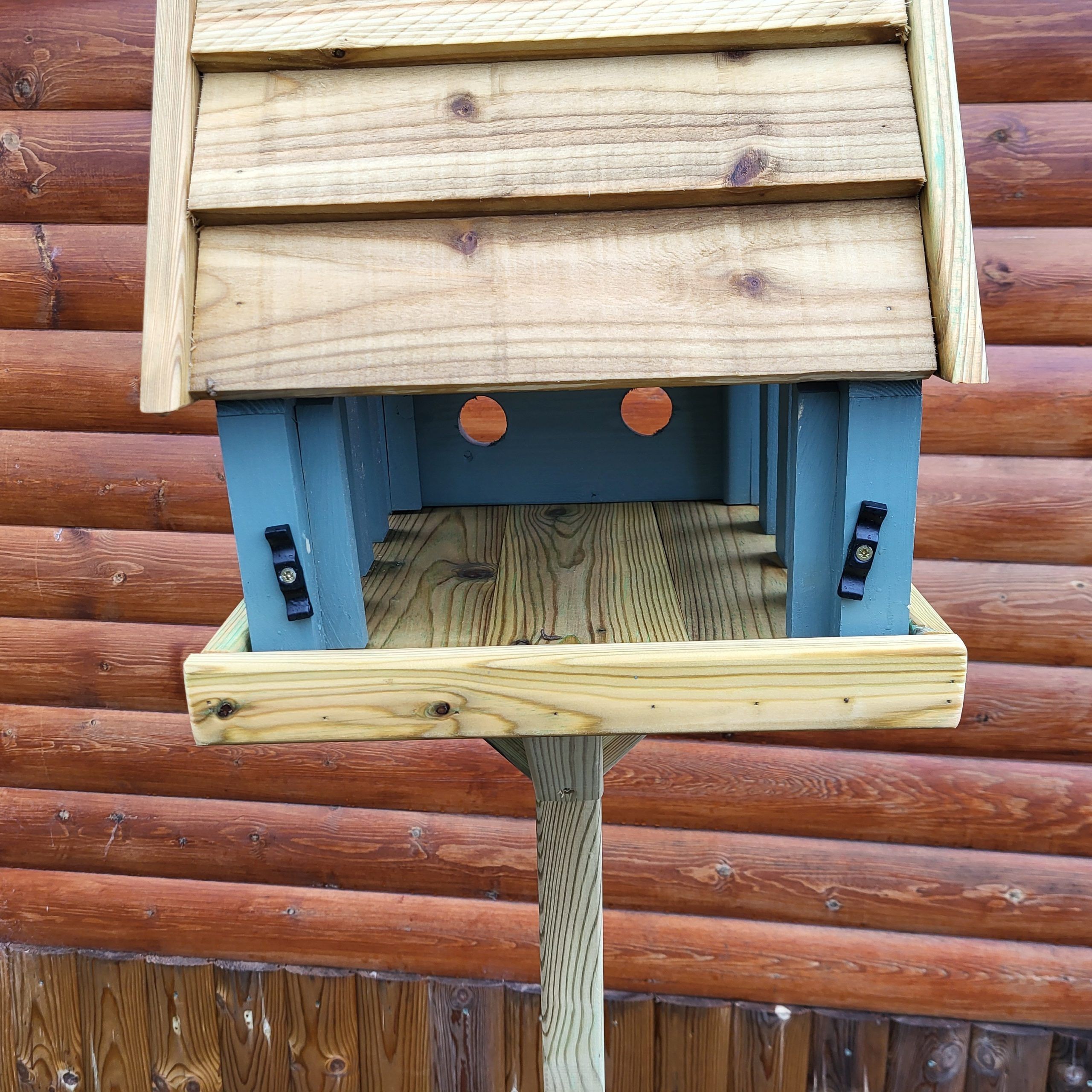 Pigeon Proof Bird Table - Image 4